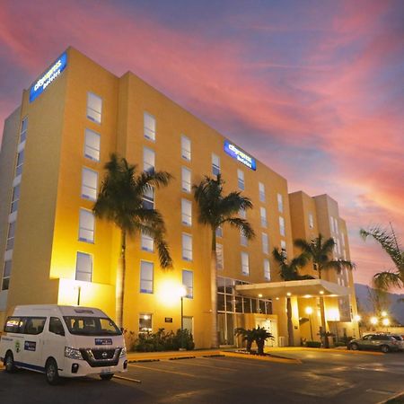 City Express By Marriott Ciudad Victoria Extérieur photo