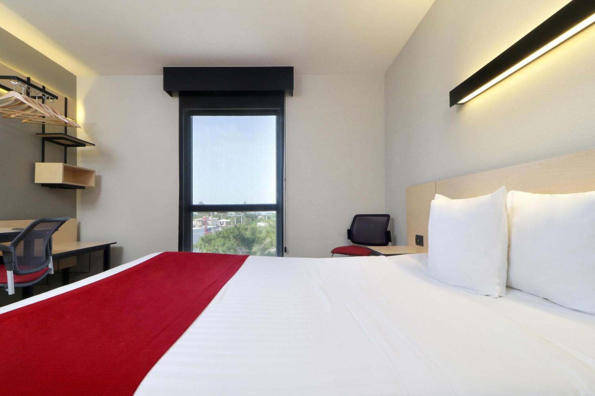 City Express By Marriott Ciudad Victoria Extérieur photo